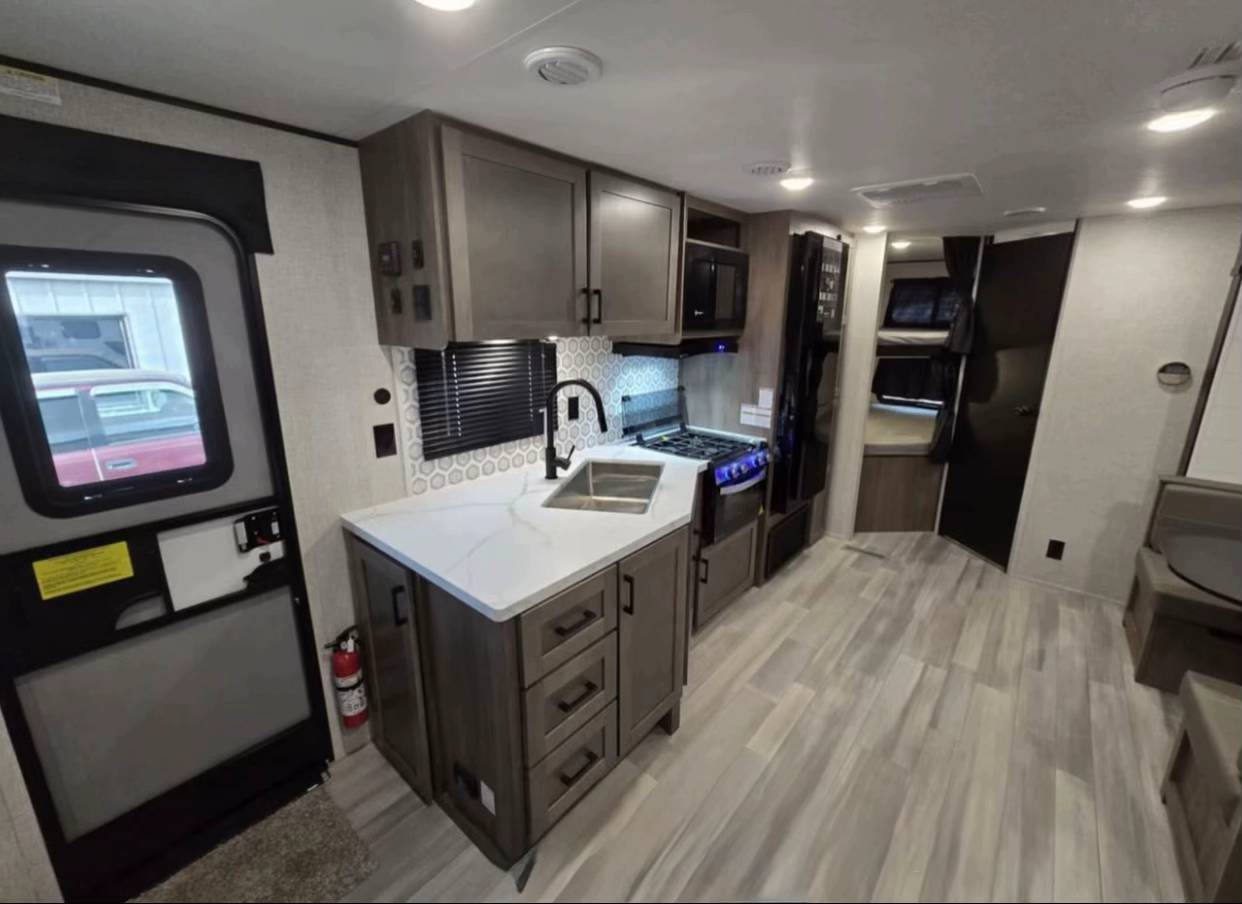 2025 Starcraft Autumn Ridge 26BHS from frankline used rvs