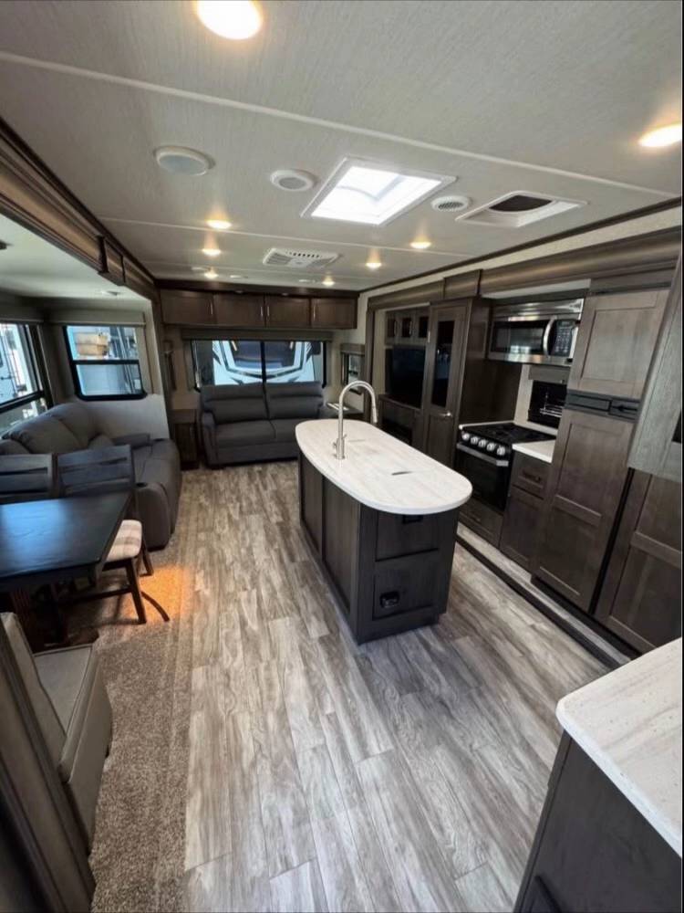 2021 Grand Design Reflection 315RLTS from frankline used rvs