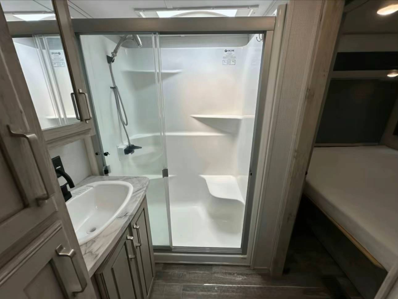 2021 Keystone Avalanche 390DS from frankline used rvs