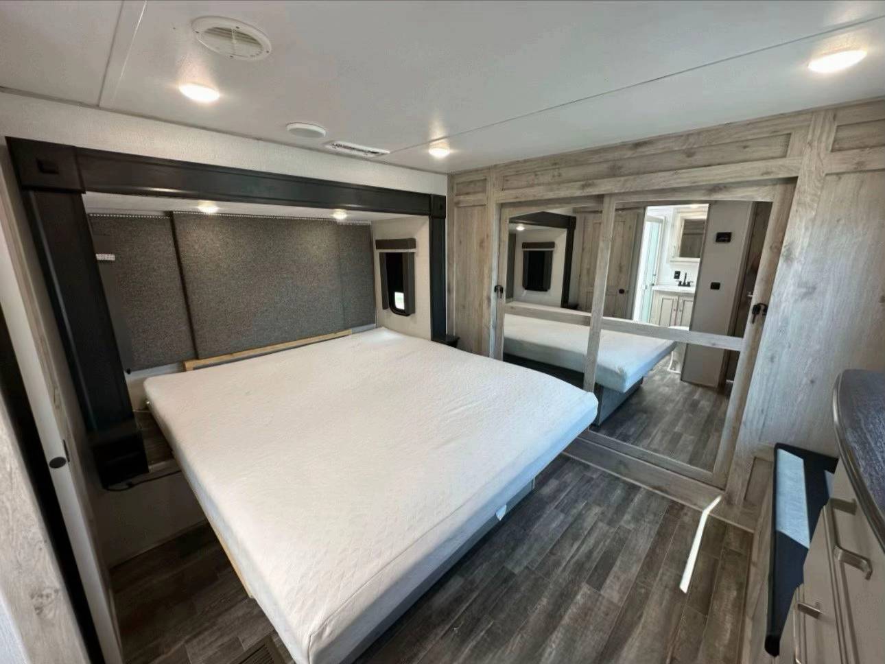2021 Keystone Avalanche 390DS from frankline used rvs