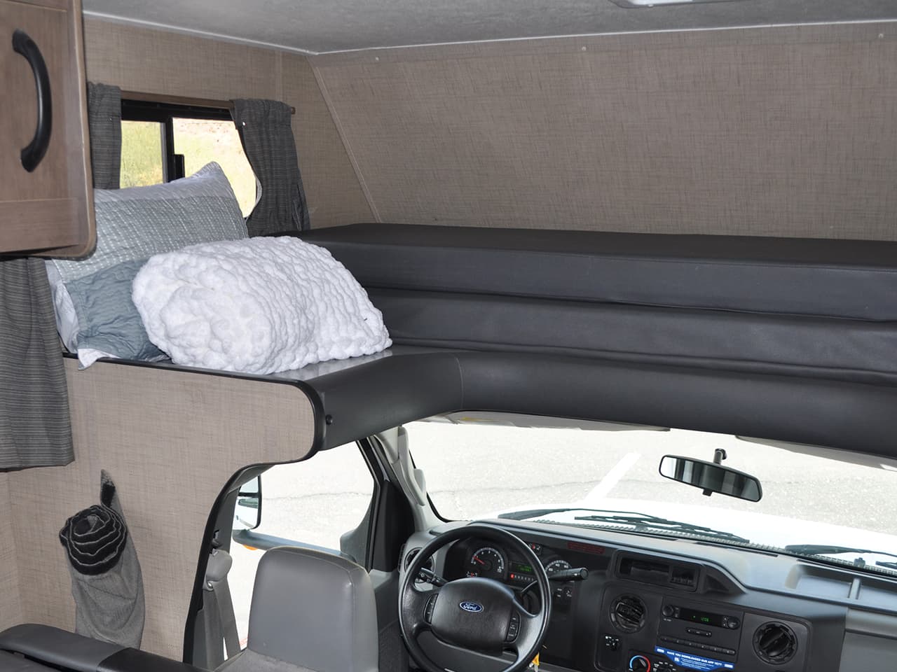 Tiffin Adventure 23TM from frankline used rvs