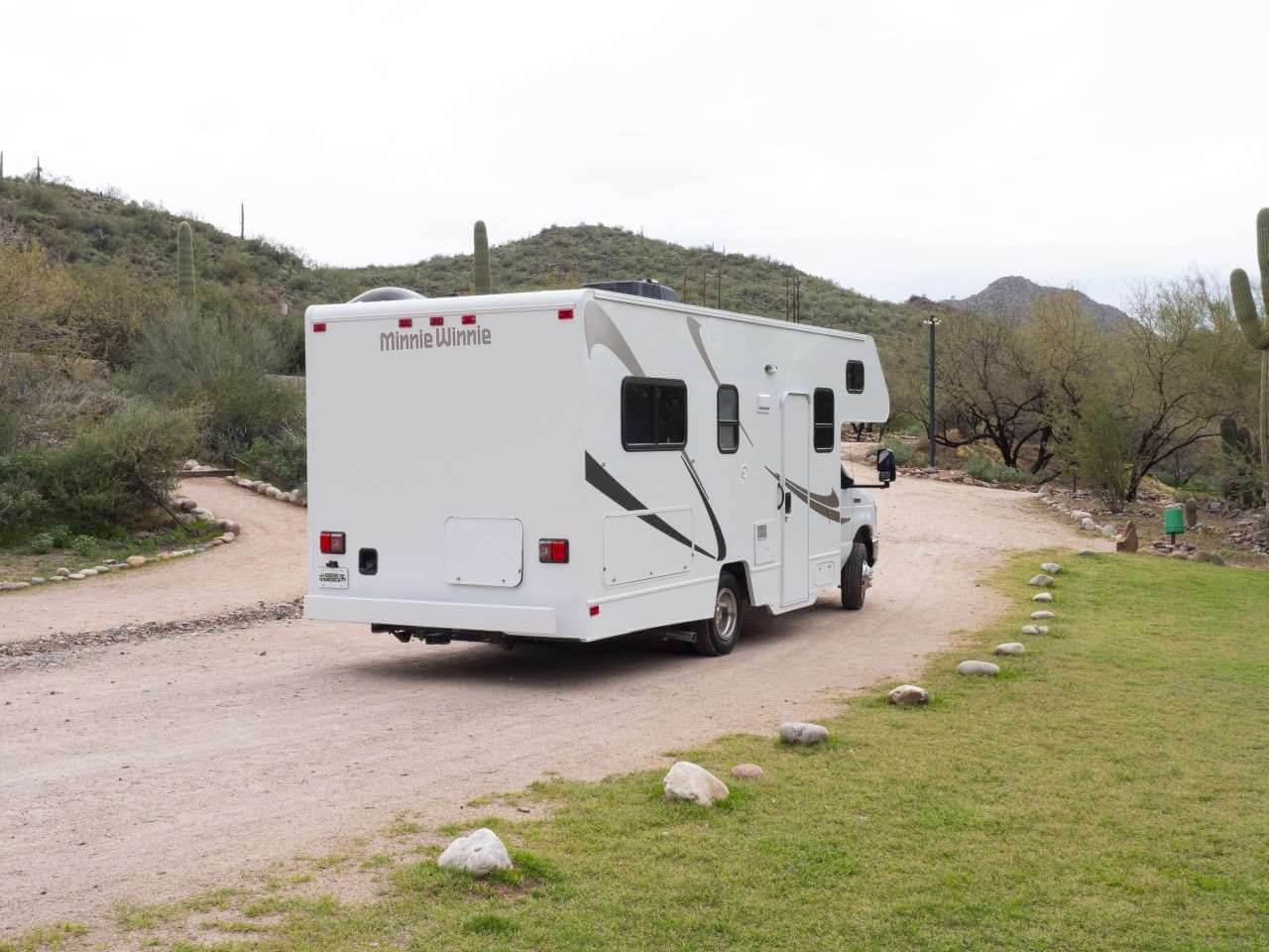 Winnebago Minnie Winnie 325AR from frankline used rvs