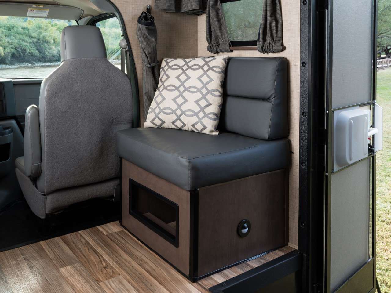 Thor Majestic 23A from frankline used rvs