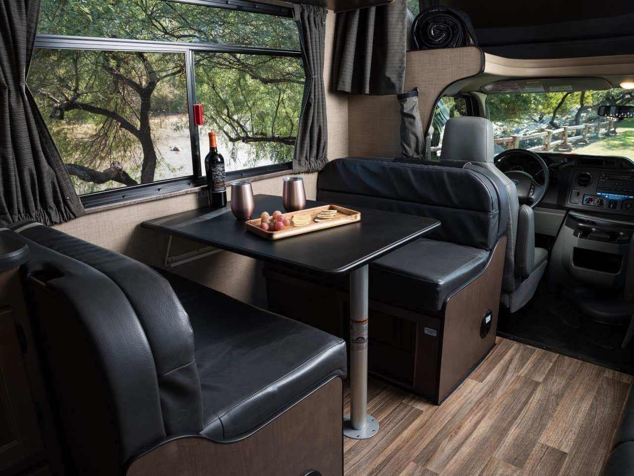 Thor Majestic 28A from frankline used rvs