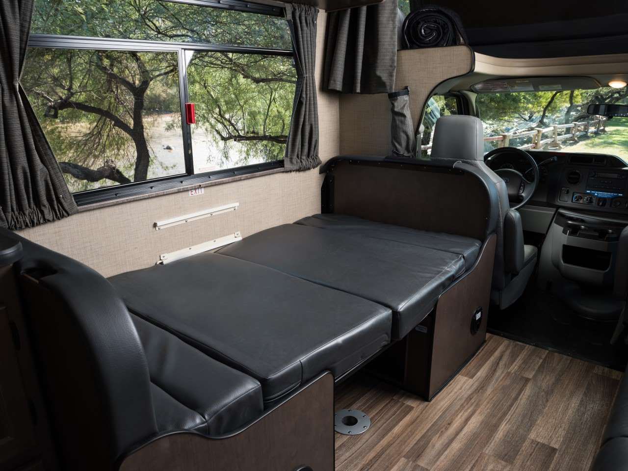 Thor Majestic 28A from frankline used rvs
